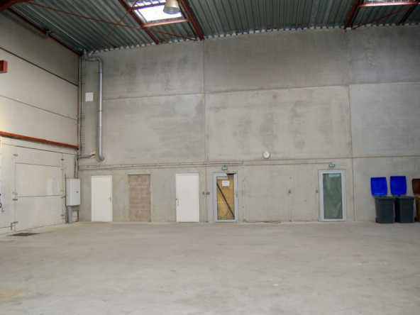 intérieur d'un atelier en location à beauvais